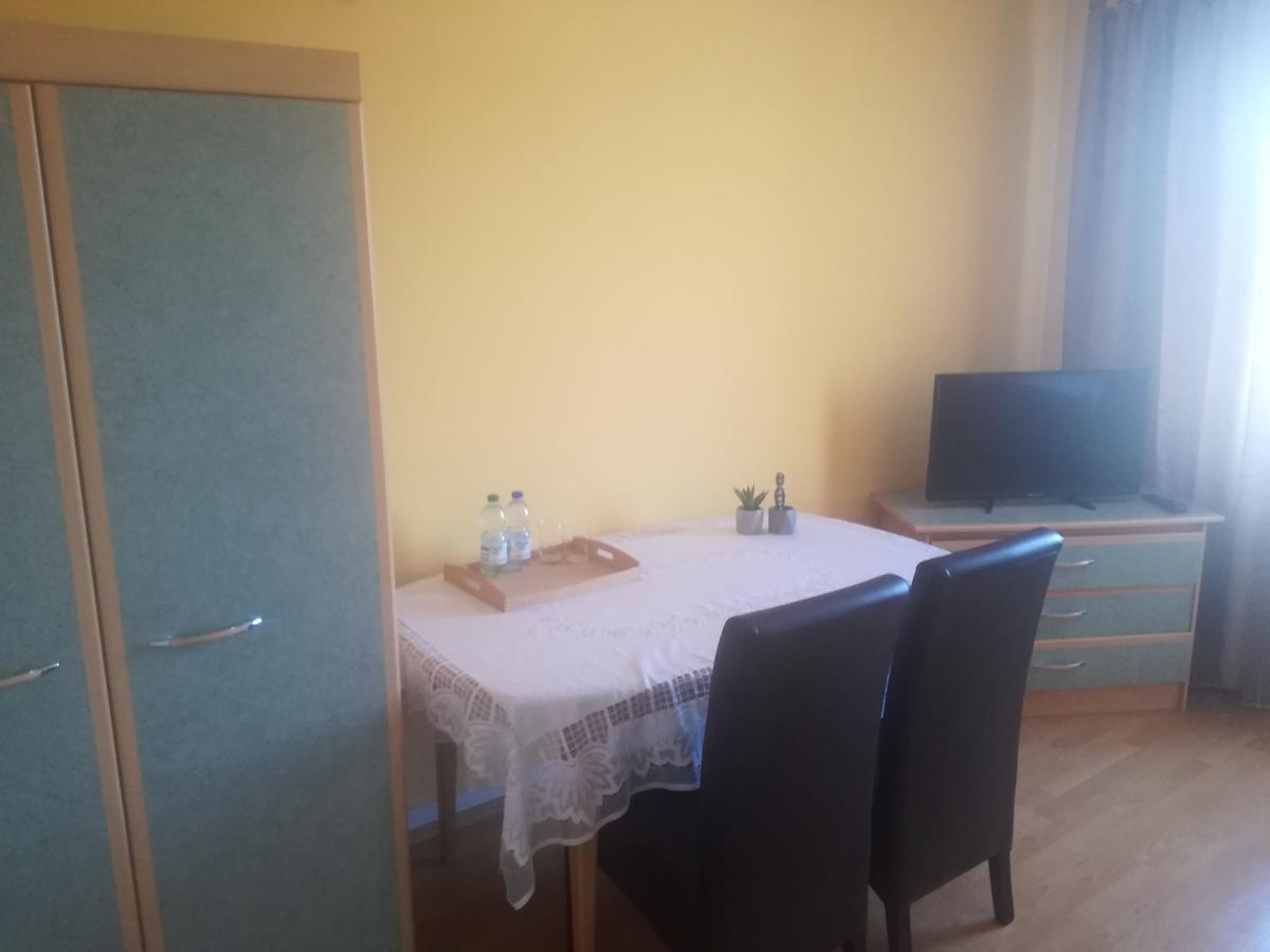 Restauracja - Hotel Nova Skepe Eksteriør bilde